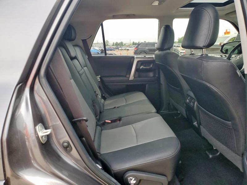Photo 11 from auction – 2023 TOYOTA 4RUNNER SR with VIN JTEFU5JR5P5296067