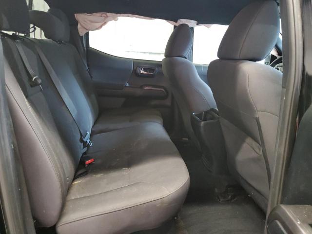 Photo 10 from auction – 2017 TOYOTA TACOMA DOU with VIN 3TMCZ5AN8HM062829