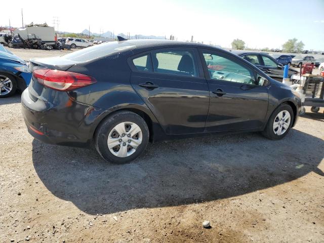 Photo 3 from auction – 2018 KIA FORTE LX with VIN 3KPFK4A76JE220632
