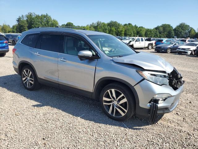 Photo 4 from auction – 2017 HONDA PILOT TOURING with VIN 5FNYF6H92HB030802
