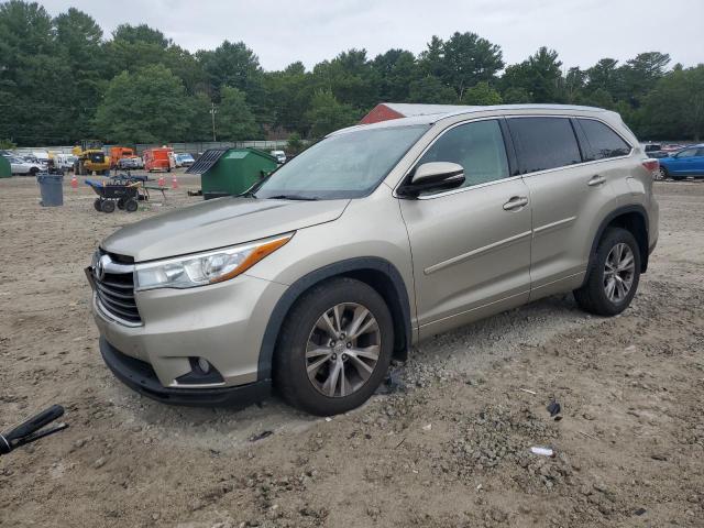 TOYOTA HIGHLANDER 2015 with VIN 5TDJKRFH1FS223881 - Photo from auction