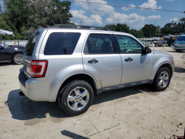 Photo 3 from auction – 2010 FORD ESCAPE XLT with VIN 1FMCU0D72AKA69895