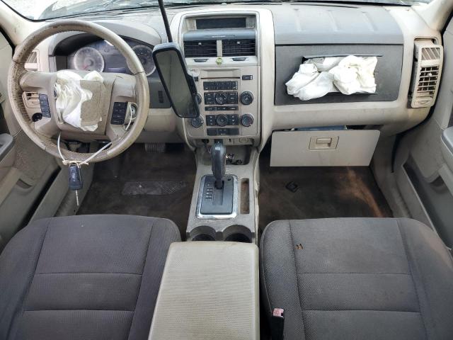 Photo 8 from auction – 2010 FORD ESCAPE XLT with VIN 1FMCU0DG5AKB29555