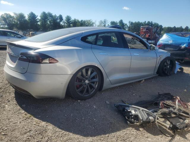 Photo 3 from auction – 2016 TESLA MODEL S with VIN 5YJSA1E21GF159451