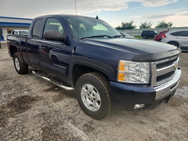 Photo 4 from auction – 2011 CHEVROLET SILVERADO with VIN 1GCRKSE30BZ115079