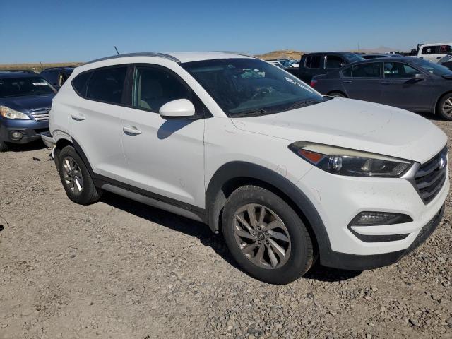 Photo 4 from auction – 2017 HYUNDAI TUCSON LIM with VIN KM8J33A42HU462767