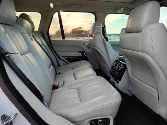 Photo 11 from auction – 2016 LAND ROVER RANGE ROVER HSE with VIN SALGS2PF2GA306788
