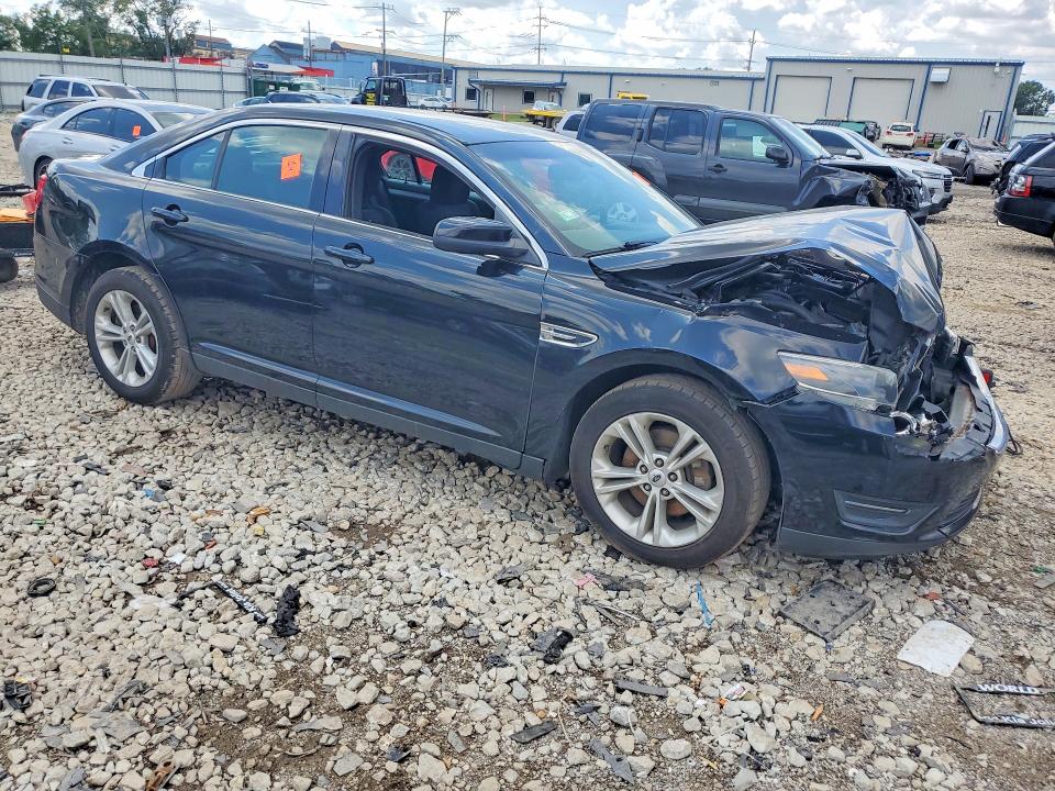 Снимка 4 от търг – 2016 FORD TAURUS с VIN 1FAHP2E80GG140324