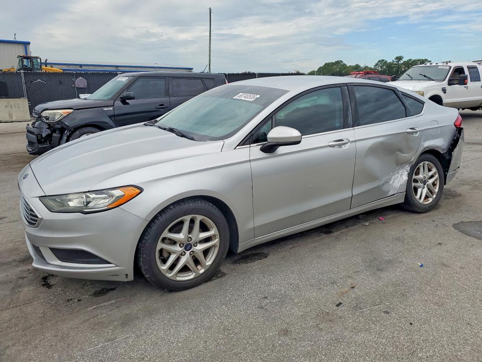 FORD FUSION 2017 with VIN 3FA6P0H77HR164418 - Photo from auction