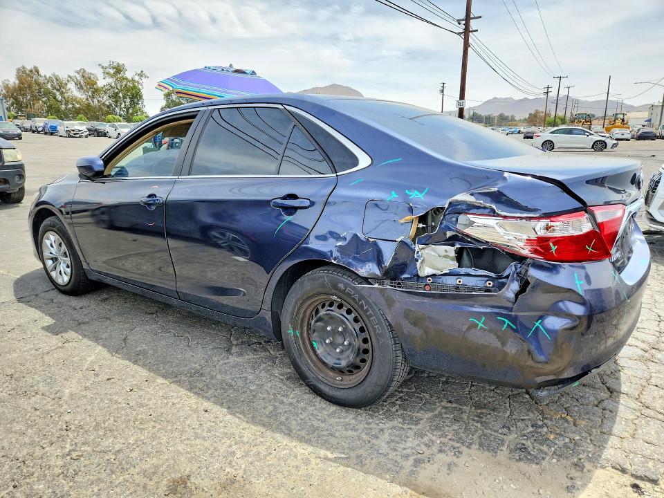 Photo 2 from auction – 2017 TOYOTA CAMRY with VIN 4T1BF1FK3HU764432