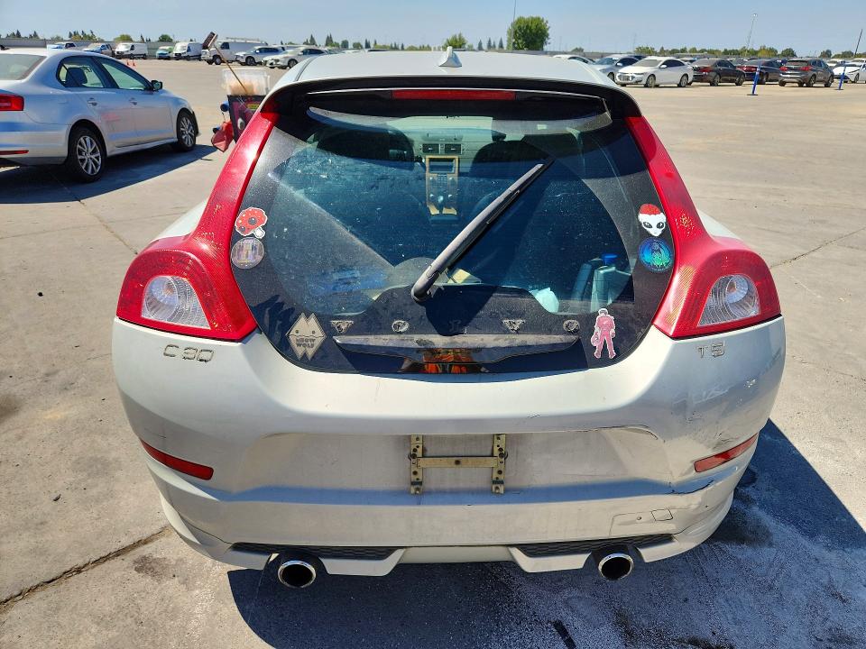 Photo 6 from auction – 2012 VOLVO C30 with VIN YV1672MK2C2269343
