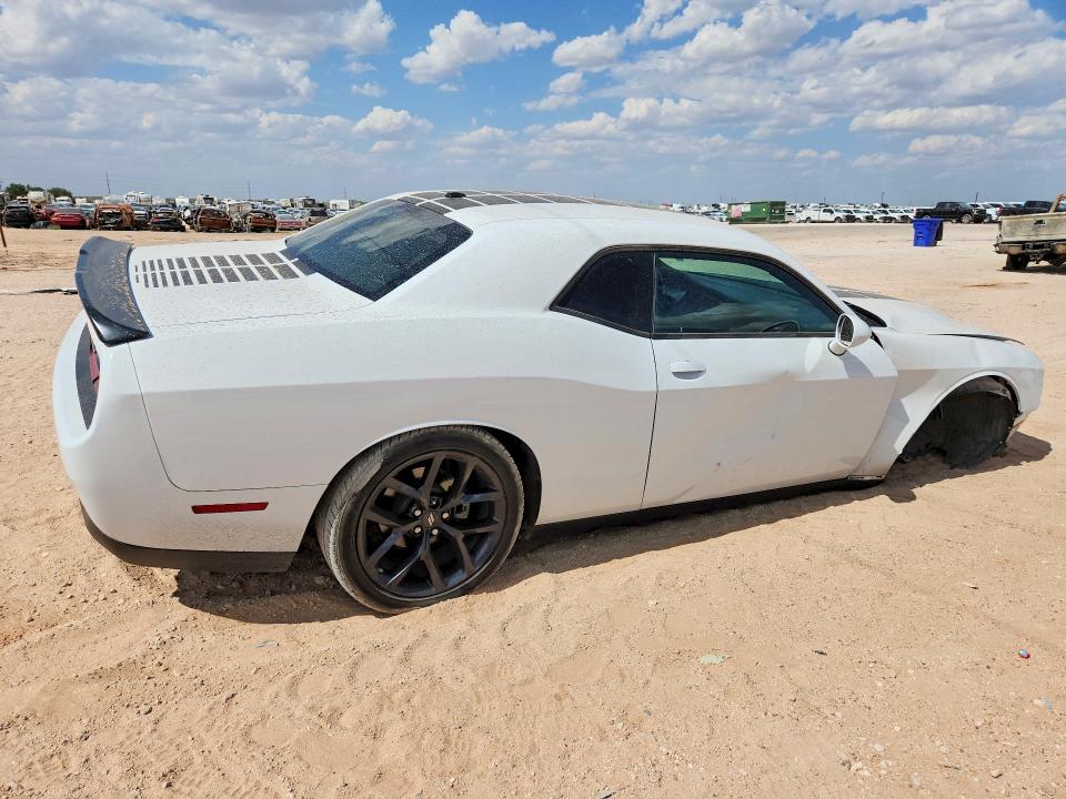 Photo 3 from auction – 2023 DODGE CHALLENGER with VIN 2C3CDZAG6PH510638