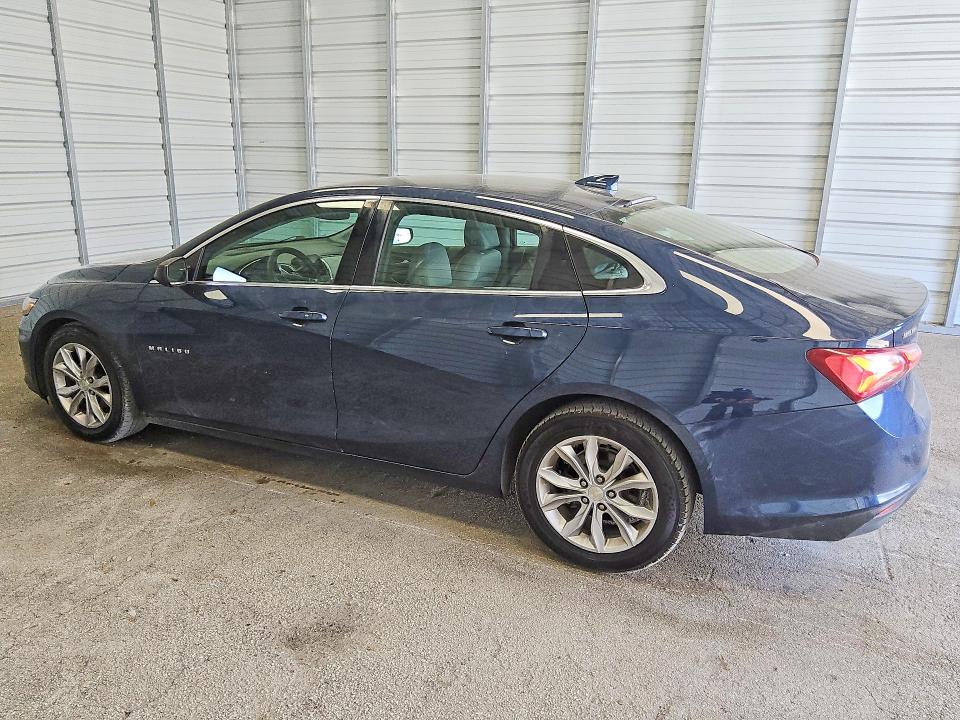 Photo 2 from auction – 2021 CHEVROLET MALIBU with VIN 1G1ZD5ST1MF011102