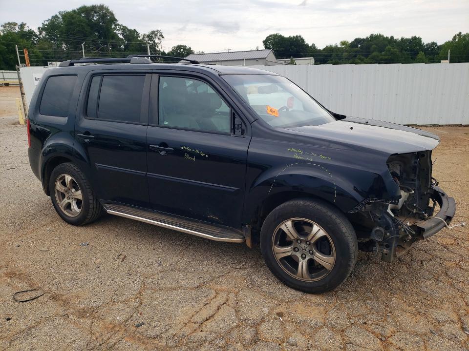 Photo 4 from auction – 2015 HONDA PILOT with VIN 5FNYF4H58FB020015