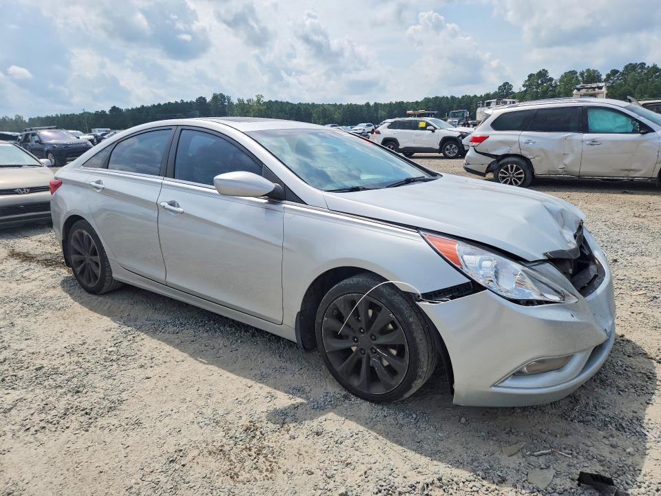 Photo 4 from auction – 2013 HYUNDAI SONATA with VIN 5NPEC4ACXDH594649