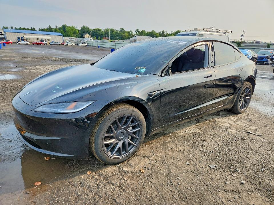 TESLA MODEL 3 2025 with VIN 5YJ3E1EB5SF933251 - Photo from auction