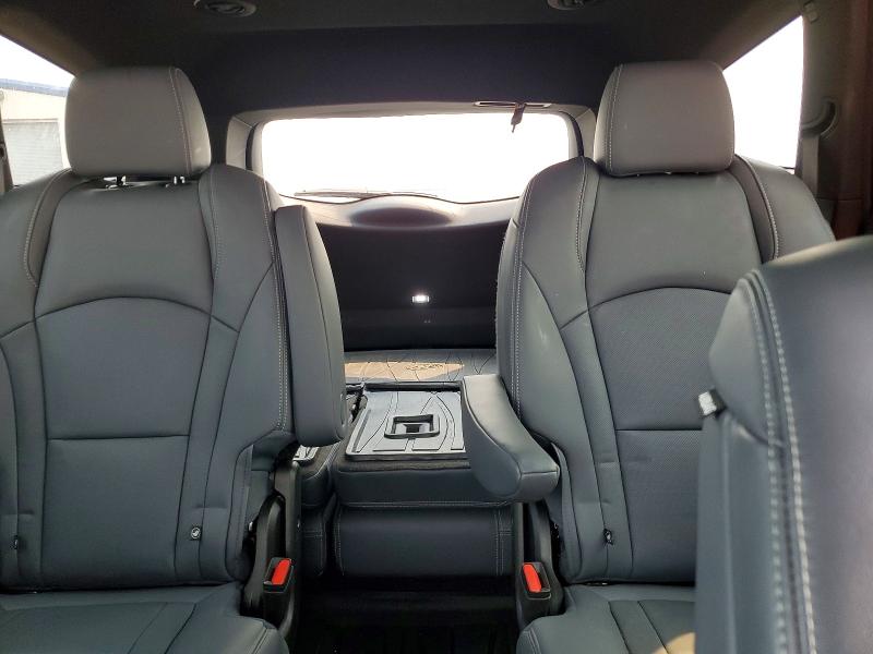 Photo 10 from auction – 2023 BUICK ENCLAVE with VIN 5GAEVAKW4PJ256887