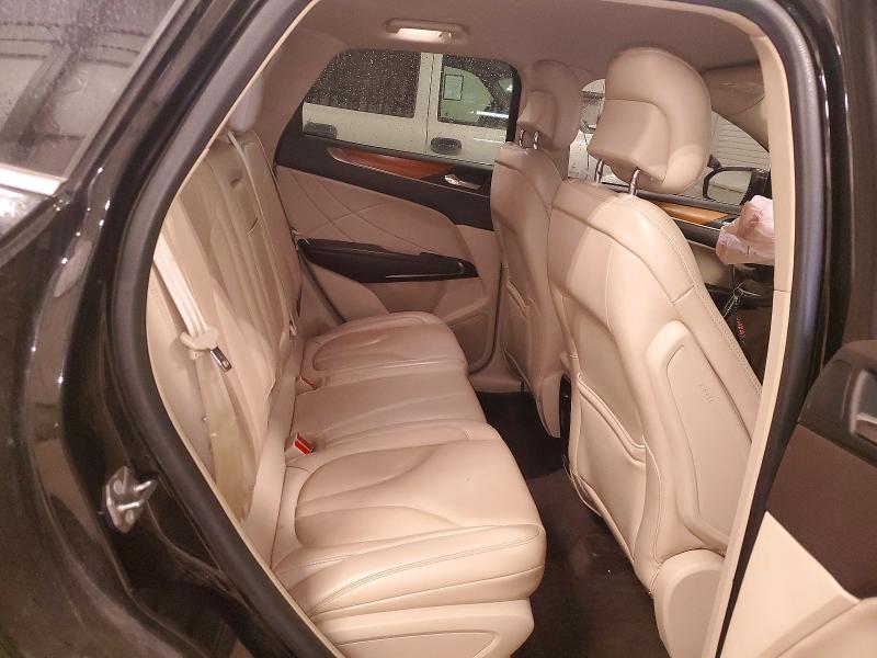 Zdjęcie 11 z aukcji – 2019 LINCOLN MKC z VIN 5LMCJ2D95KUL02340