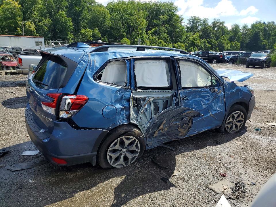 صورة رقم 3 من المزاد - 2021 SUBARU FORESTER مع VIN JF2SKAJC8MH474580