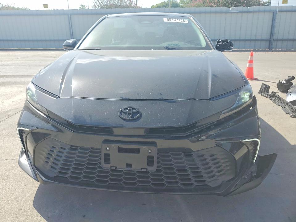 Photo 5 from auction – 2025 TOYOTA CAMRY with VIN 4T1DAACK4SU547183
