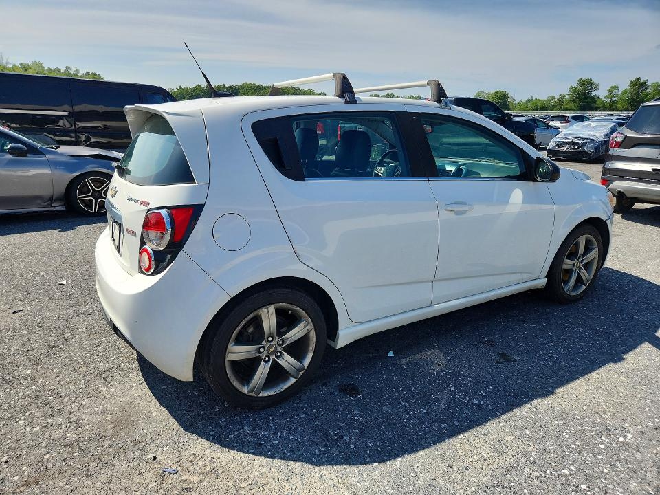 Photo 3 from auction – 2013 CHEVROLET SONIC with VIN 1G1JH6SB9D4166538