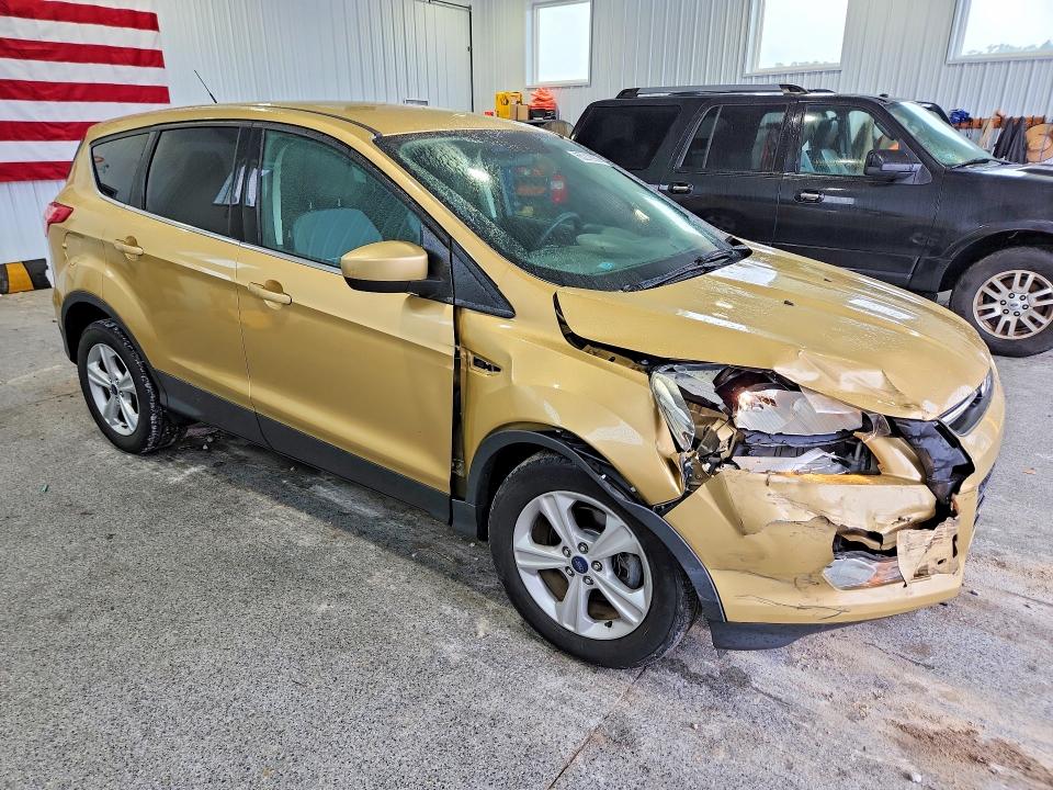 Photo 4 from auction – 2015 FORD ESCAPE with VIN 1FMCU0GX3FUC60863