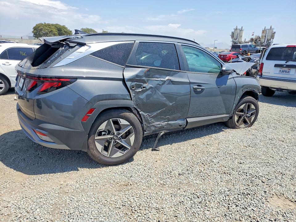 Photo 3 from auction – 2025 HYUNDAI TUCSON with VIN 5NMJB3DE9SH593446