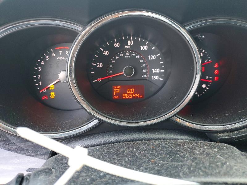 Photo 9 from auction – 2012 KIA SORENTO with VIN 5XYKT3A69CG241655