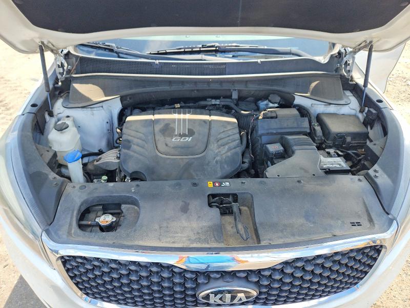 Photo 12 from auction – 2016 KIA SORENTO with VIN 5XYPGDA55GG011706