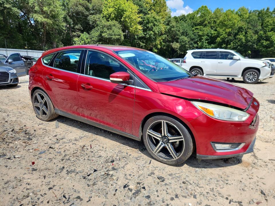 Photo 4 from auction – 2015 FORD FOCUS with VIN 1FADP3N28FL321483
