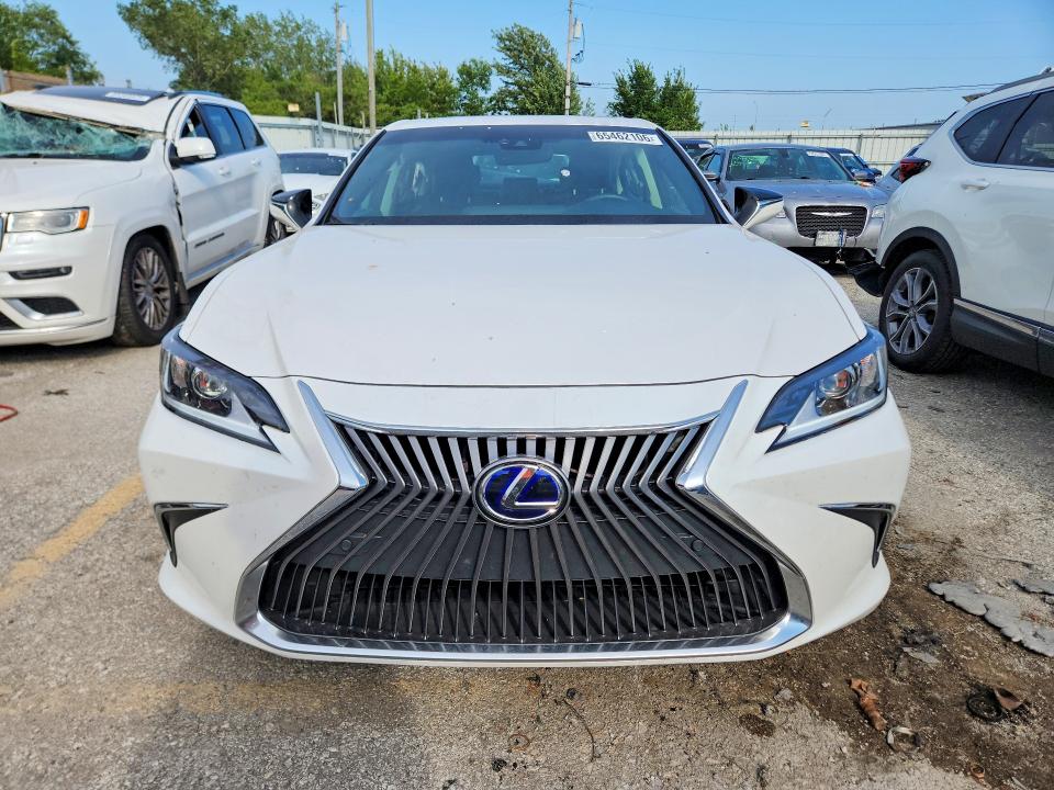 Photo 5 from auction – 2020 LEXUS ES with VIN 58AD21B17LU010193