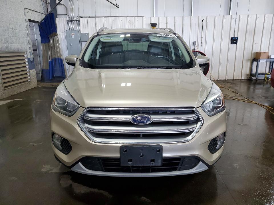 Foto 5 de la subasta – 2017 FORD ESCAPE con VIN 1FMCU9J93HUC70813