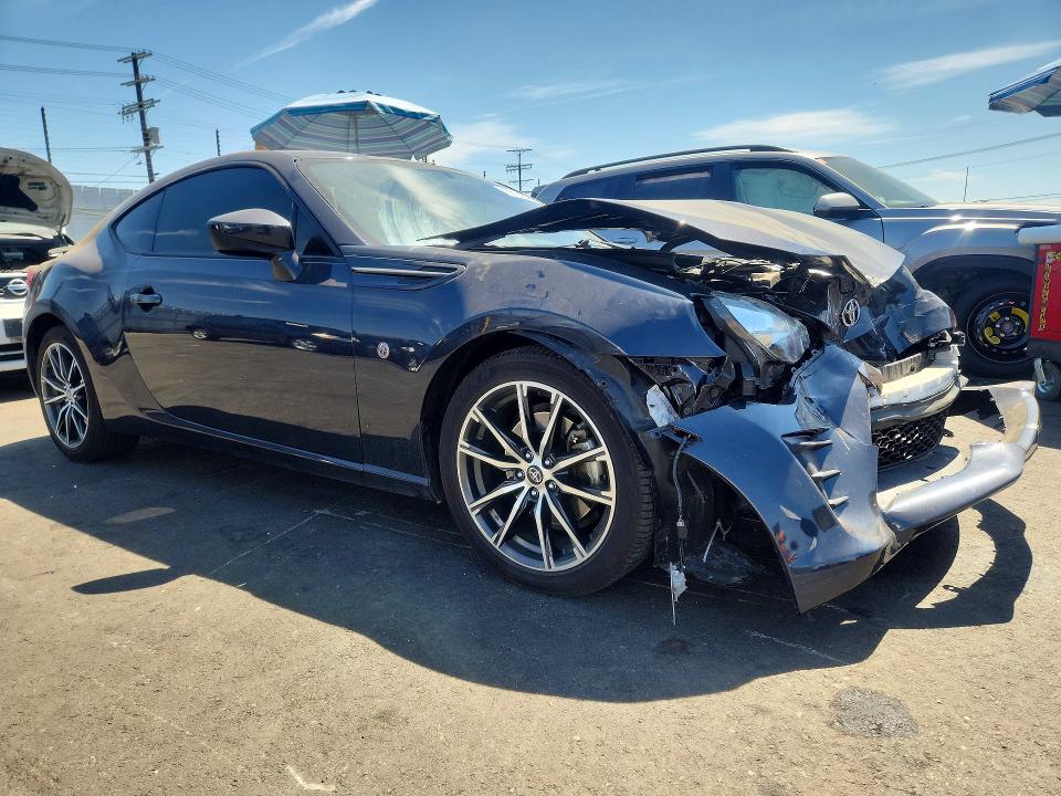 Photo 4 from auction – 2017 TOYOTA 86 with VIN JF1ZNAA11H8710677