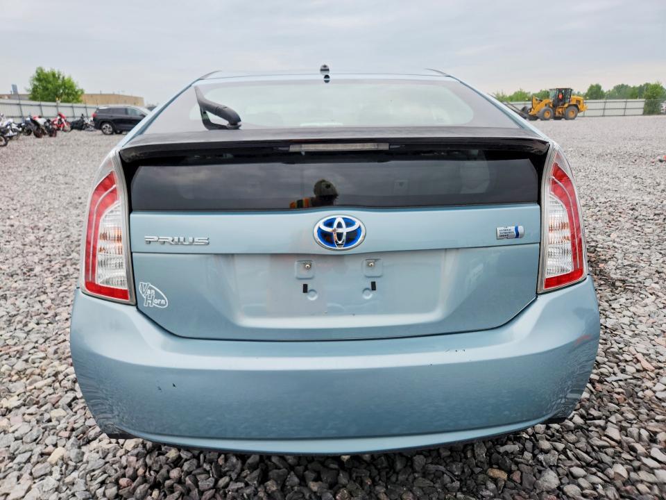 Photo 6 from auction – 2013 TOYOTA PRIUS with VIN JTDKN3DU7D1663459