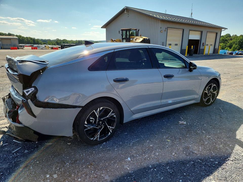 Photo 3 from auction – 2025 KIA K5 with VIN KNAG64J71S5385703