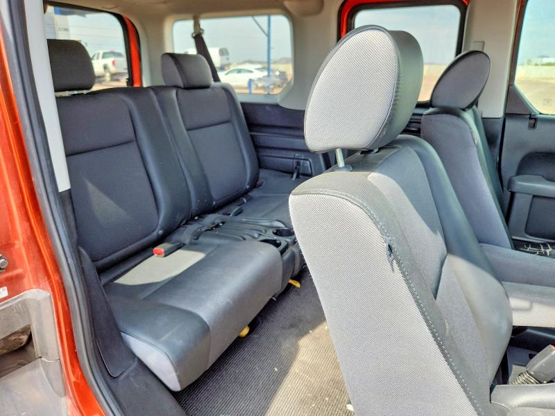 Photo 11 from auction – 2005 HONDA ELEMENT with VIN 5J6YH18695L008849