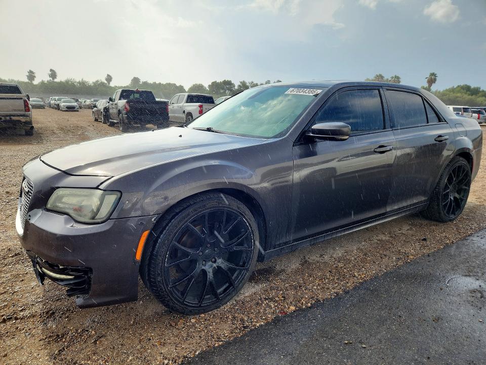 CHRYSLER 300 2018 with VIN 2C3CCABG3JH267011 - Photo from auction