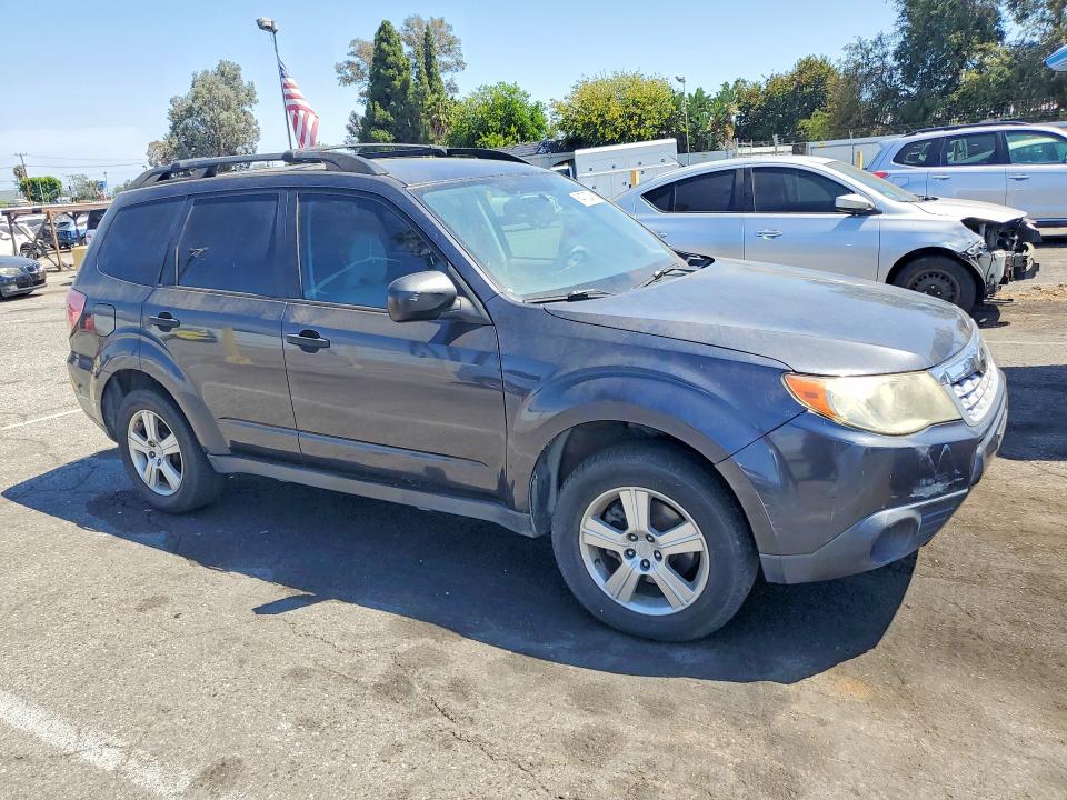 Photo 4 from auction – 2011 SUBARU FORESTER with VIN JF2SHABC5BH773762