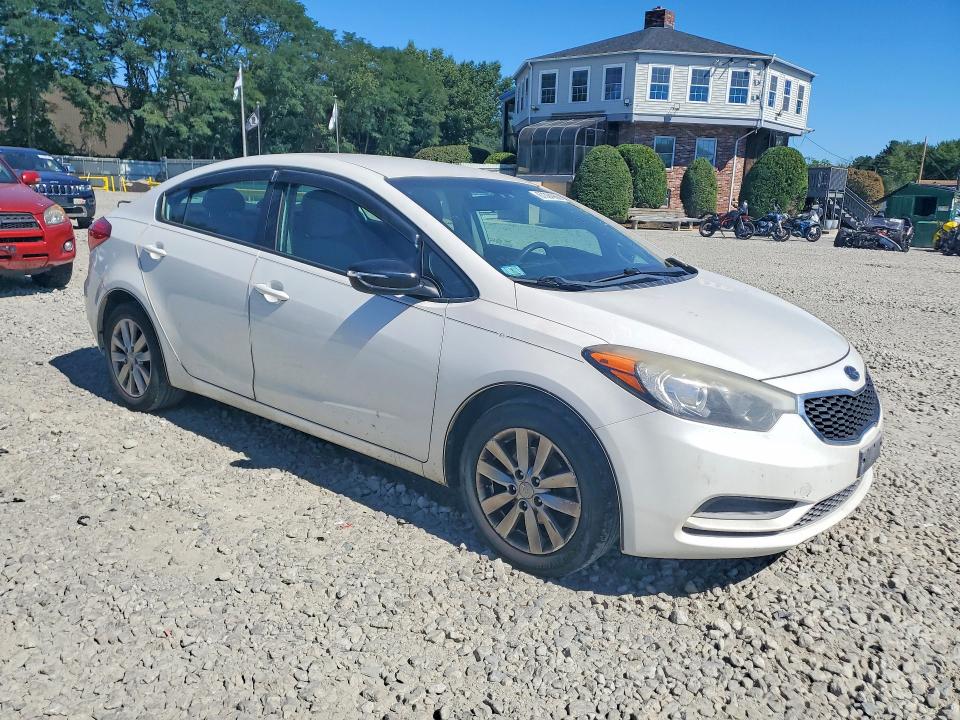 Photo 4 from auction – 2014 KIA FORTE with VIN KNAFX4A66E5206964