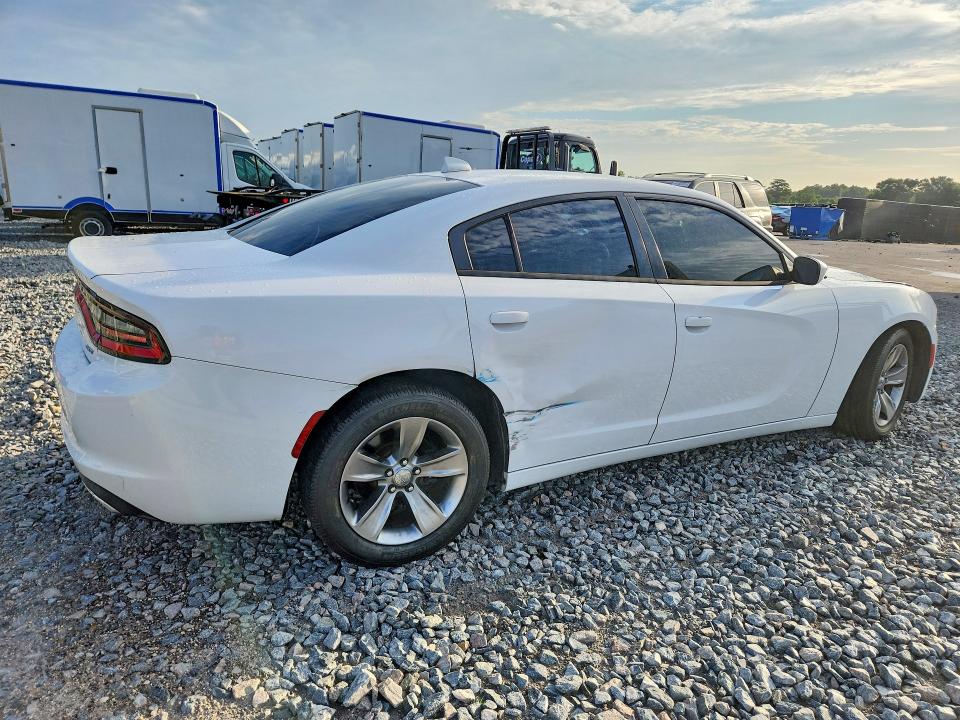 Photo 3 from auction – 2016 DODGE CHARGER with VIN 2C3CDXHG1GH235044
