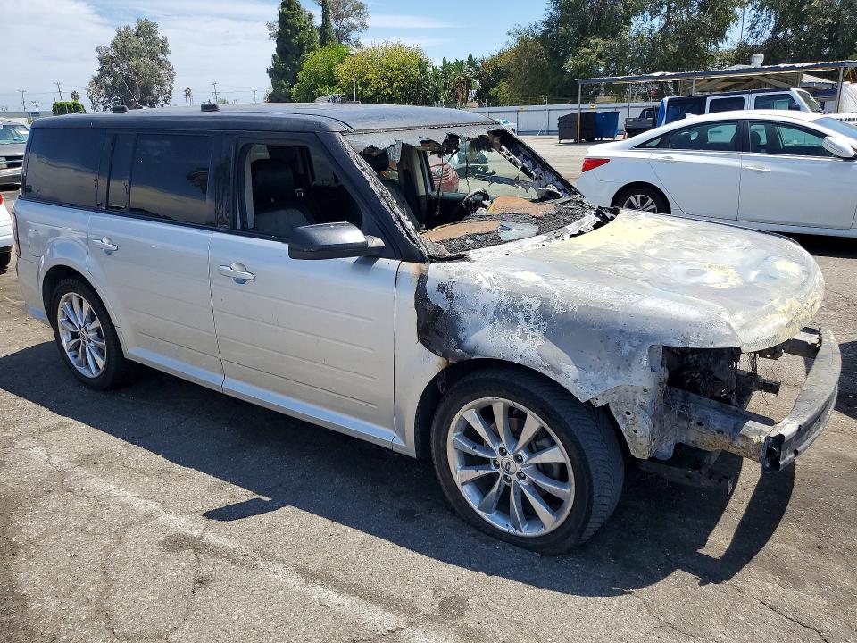 Photo 4 from auction – 2011 FORD FLEX with VIN 2FMHK6DT4BBD09388