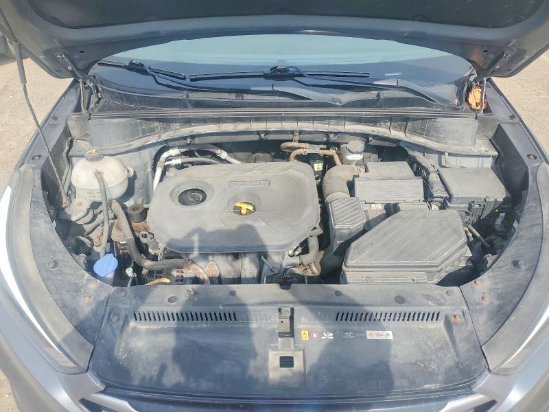Photo 11 from auction – 2017 HYUNDAI TUCSON with VIN KM8J3CA45HU510052