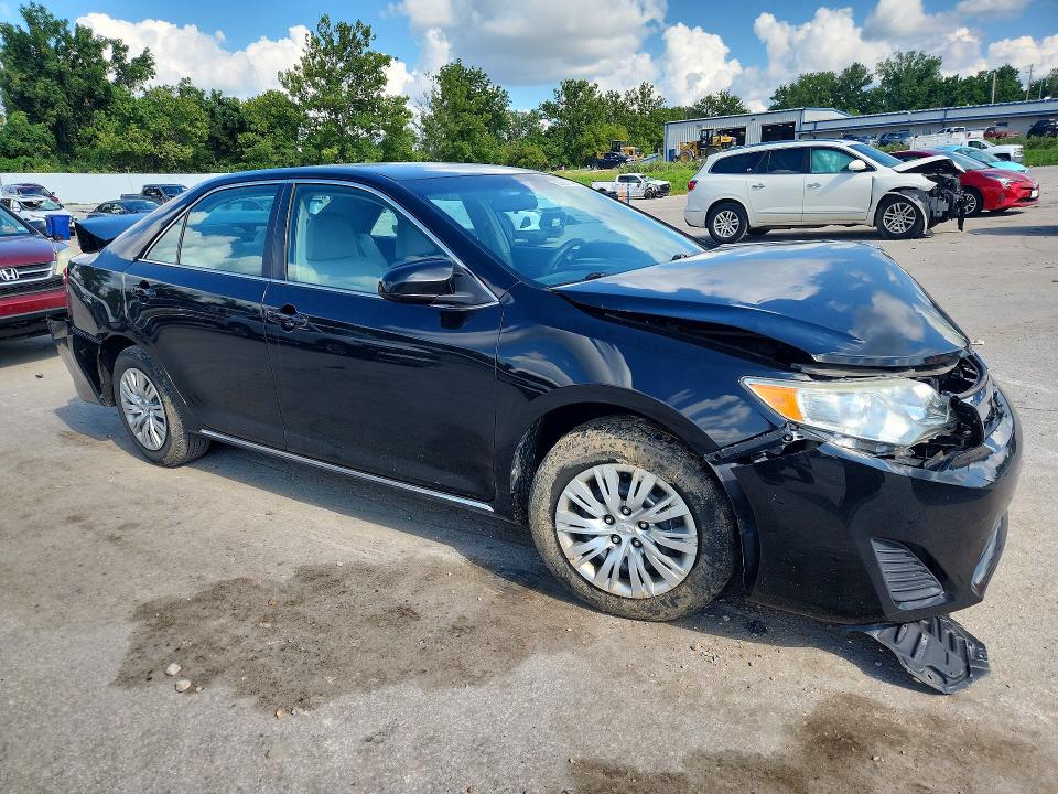Photo 4 from auction – 2014 TOYOTA CAMRY with VIN 4T1BF1FK0EU373721