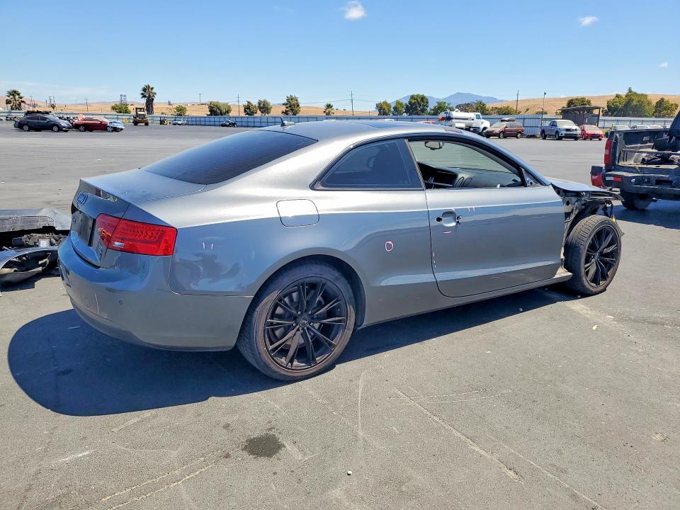 Photo 3 from auction – 2014 AUDI A5 with VIN WAULFAFR1EA060911