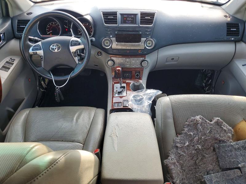 Photo 8 from auction – 2012 TOYOTA HIGHLANDER with VIN 5TDYK3EH8CS088956
