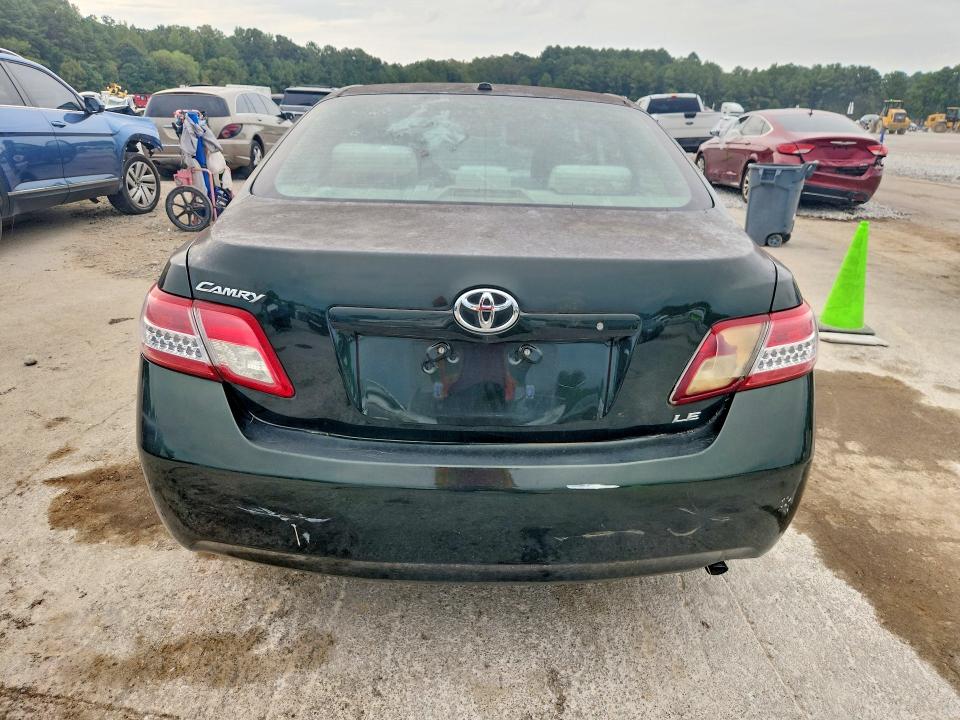 Photo 6 from auction – 2010 TOYOTA CAMRY with VIN 4T4BF3EK3AR007720