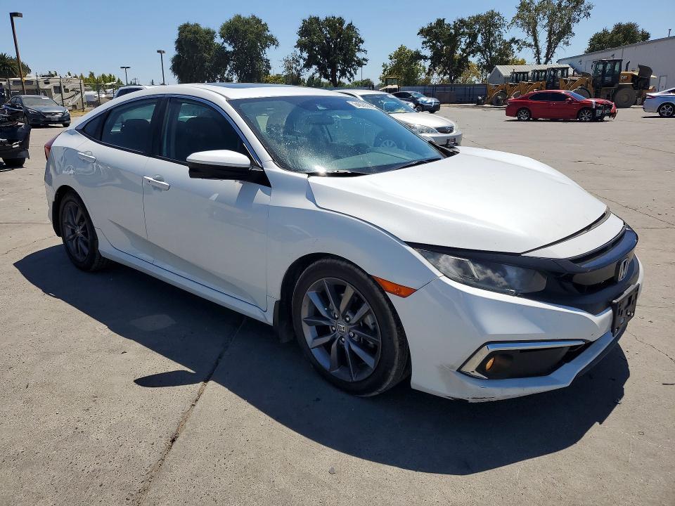 Photo 4 from auction – 2019 HONDA CIVIC with VIN 19XFC1F39KE208350