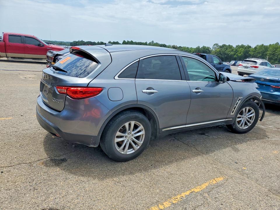 Photo 3 from auction – 2017 INFINITI QX70 with VIN JN8CS1MU0HM142335