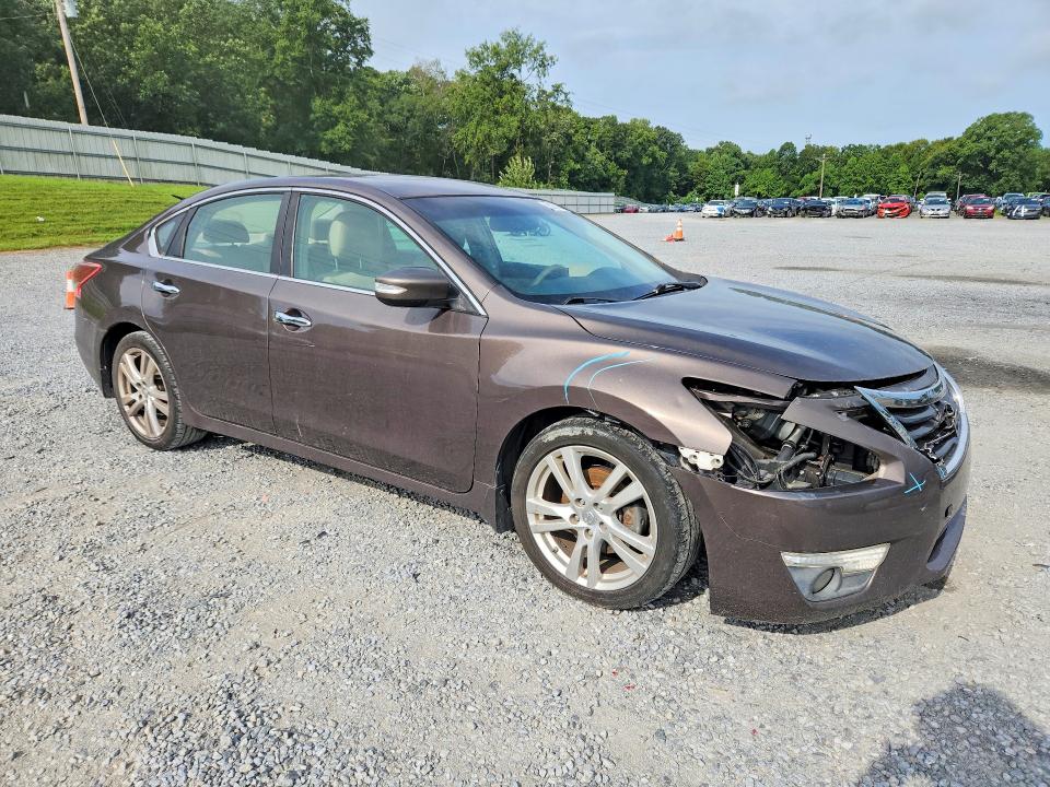 Photo 4 from auction – 2013 NISSAN ALTIMA with VIN 1N4BL3AP2DC133382
