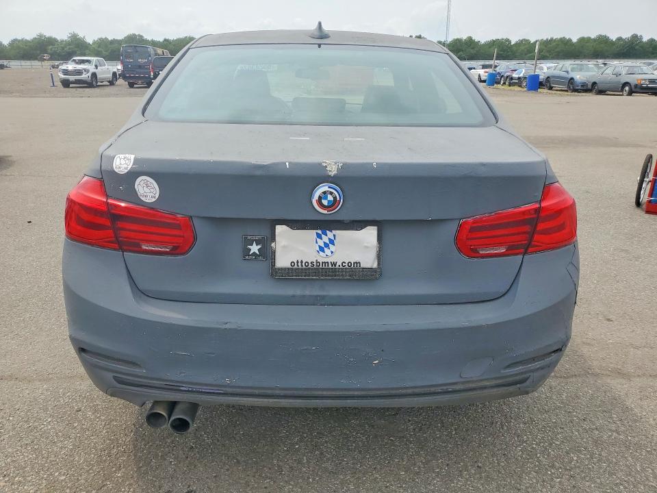 Photo 6 from auction – 2018 BMW 330 with VIN WBA8D9C53JA607876